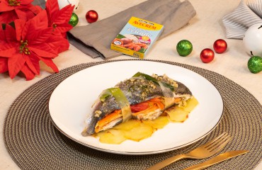 Emplatado con producto Dorada rellena al horno